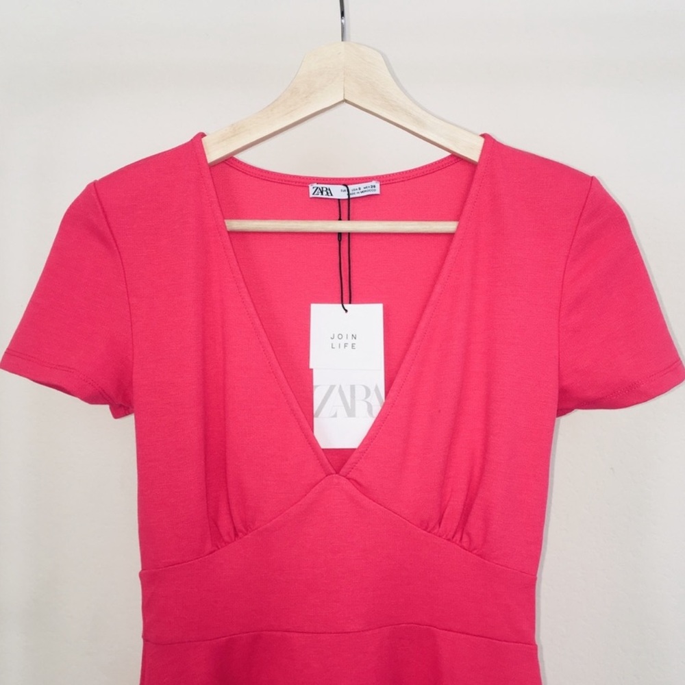 Zara Fuschia Short V-neck Dress NWT Size Small - Picture 3 of 7